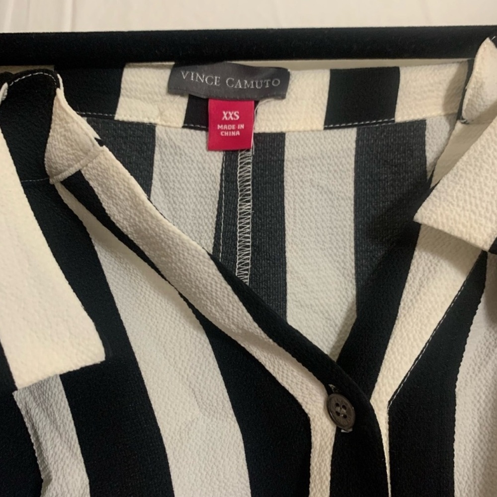Vince Camuto Black and White Striped Blouse - Picture 3 of 6